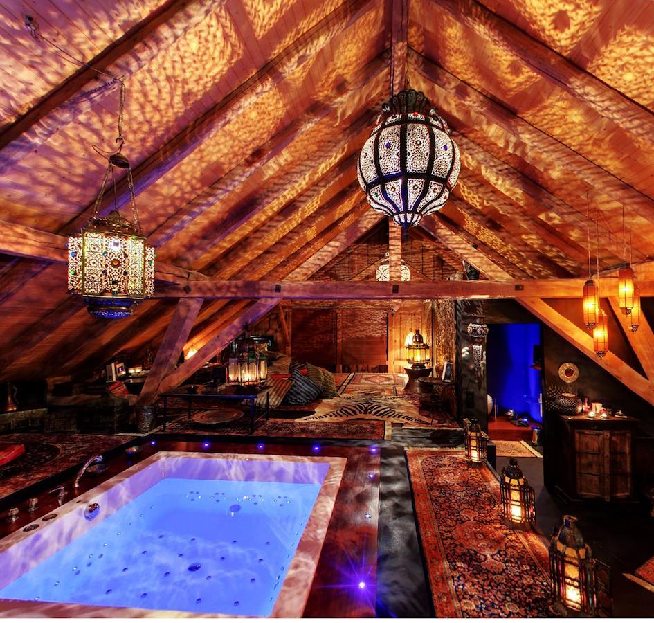 Bijou Hotel / Love And Romance Kallnach الغرفة الصورة