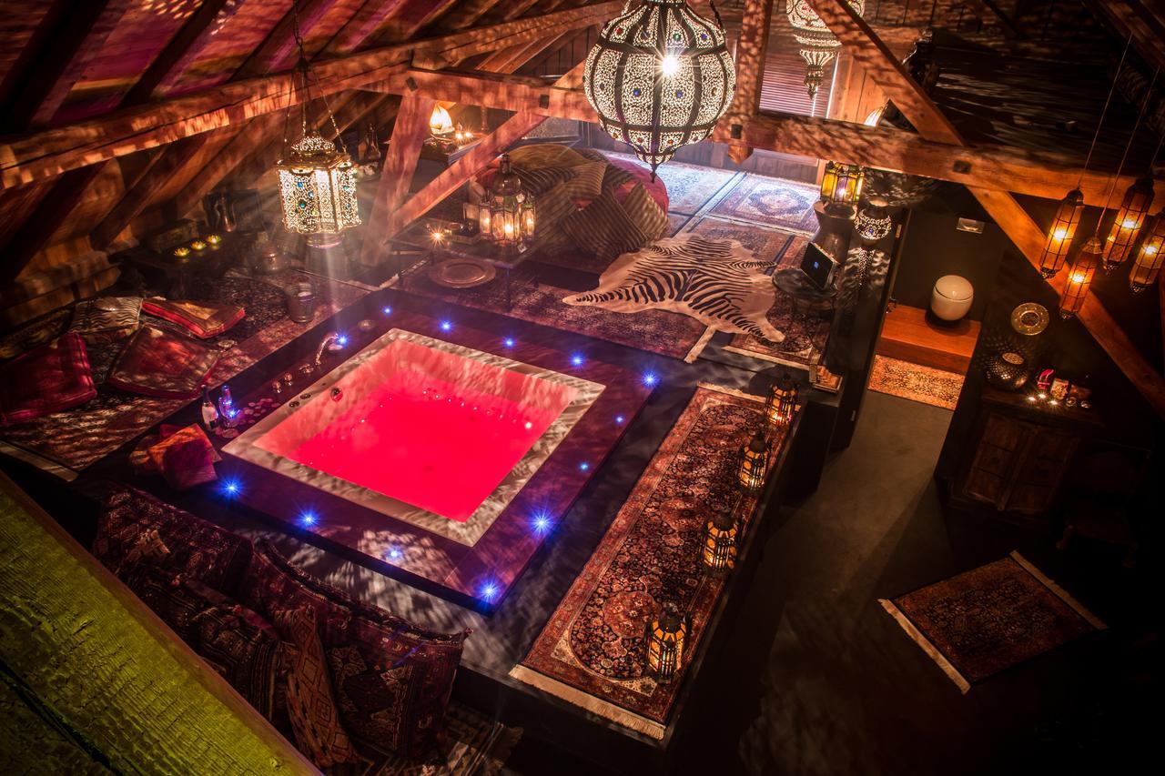 Bijou Hotel / Love And Romance Kallnach الغرفة الصورة