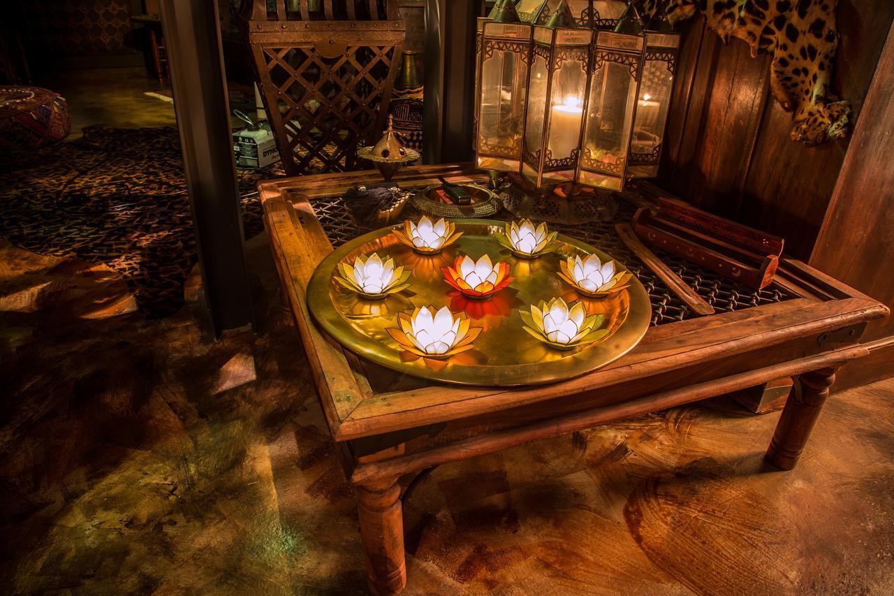 Bijou Hotel / Love And Romance Kallnach الغرفة الصورة